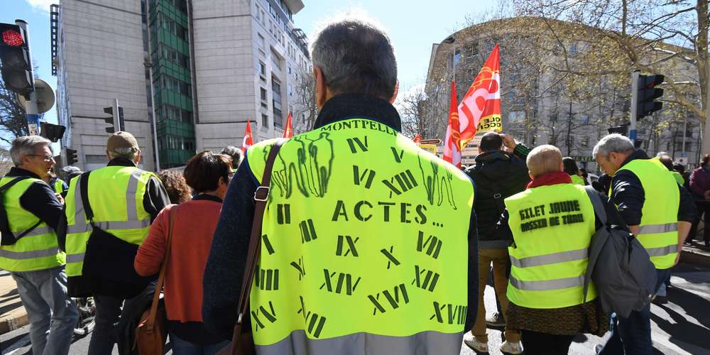 Gilets Jaunes Acte 53 An 1 La Police Sur Les Dents Les