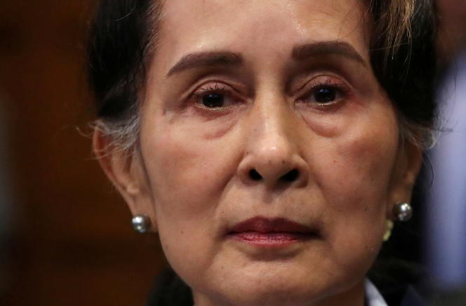 Birmanie : Aung San Suu Kyi condamnée à quatre ans de prison par la junte militaire