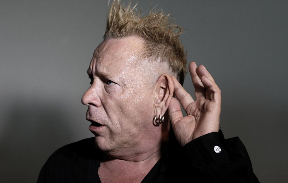 Johnny Rotten, l’ancien chanteur des Sex Pistols, fait une overdose de gauchisme